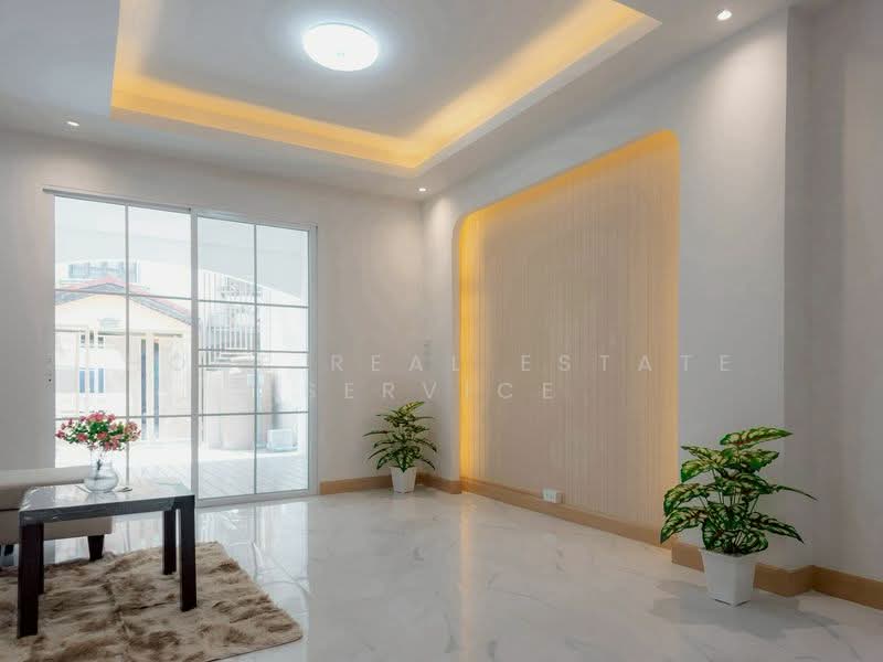 Piyawararom Village Phase 3, Nonthaburi, Baan Kluay-Sai Noi Road, Sai Noi, Nonthaburi, 3 Bedrooms, 120 sqm, Townhouse For Sale, by HOME Real Estate Service, 500450761 - DDproperty.com
