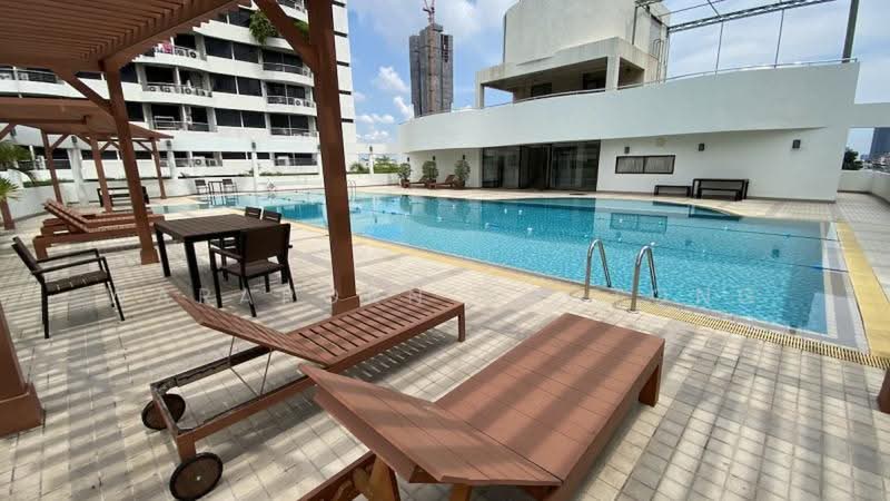 Supalai Place Sukhumvit 39, Bangkok, 175-179 Soi Sukhumvit 39 Sukhumvit Road, Khlong Tan Nua, Watthana, Bangkok, 3 Bedrooms, 120 sqm, Condo For Sale, by Waraporn Photong, 500450762 - DDproperty.com