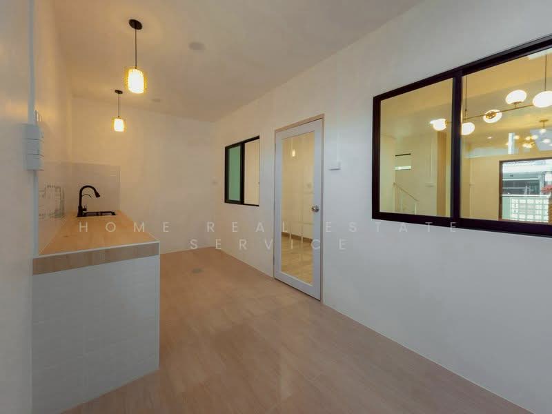 Baan Pruksa 54 Ring Road-Khlong Thanon : บ้านพฤกษา 54 วงแหวนฯ-คลองถนน, นนทบุรี, ถนน บ้านพฤกษา 54, บางม่วง, บางใหญ่, นนทบุรี, 160 ตร.ม., ทาวน์เฮ้าส์ ขาย, โดย HOME Real Estate Service, 500450764 - DDproperty.com