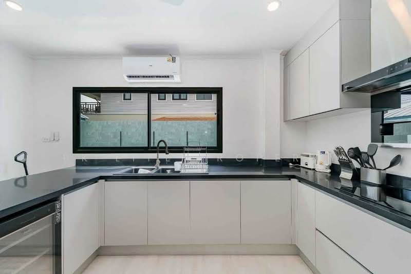 2R1139 Pool villa for rent 4 bedroom 3 bathroom 150,000/month at cherngtalay have fully furnished, ภูเก็ต, เชิงทะเล, ถลาง, ภูเก็ต, 250 ตร.ม., วิลล่า ให้เช่า, โดย PK LIFE Property, 500450766 - DDproperty.com