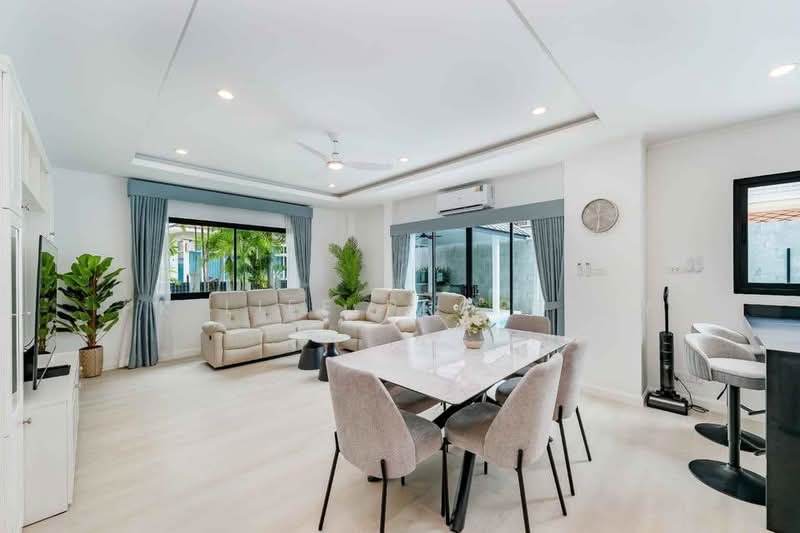 2R1139 Pool villa for rent 4 bedroom 3 bathroom 150,000/month at cherngtalay have fully furnished, Phuket, Choeng Thale, Thalang, Phuket, 4 Bedrooms, 250 sqm, Villa For Rent, by PK LIFE Property, 500450766 - DDproperty.com
