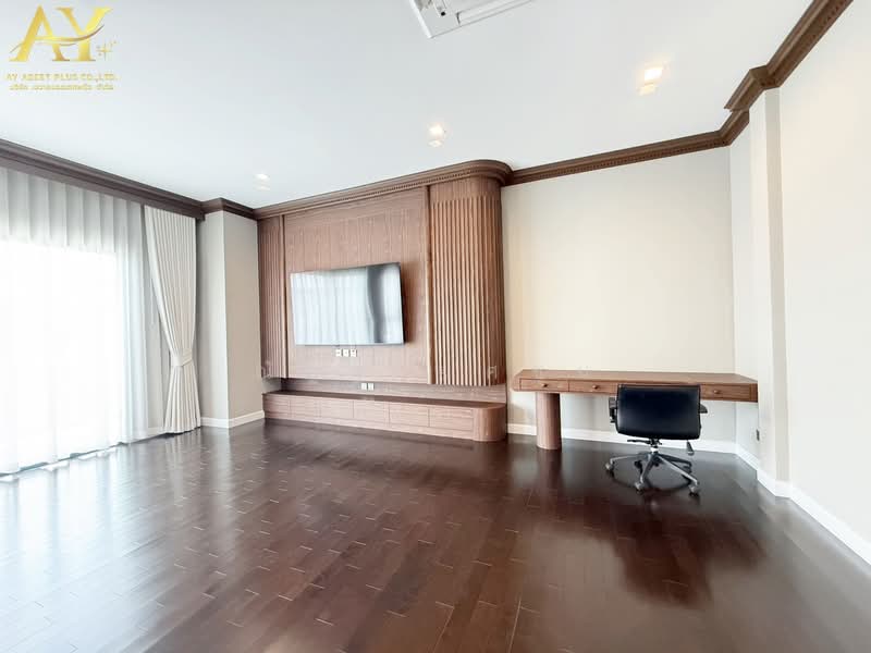 Grand Bangkok Boulevard Krungthepkritha : แกรนด์ บางกอก บูเลอวาร์ด กรุงเทพกรีฑา, กรุงเทพ, ถนน ศรีนครินทร์-ร่มเกล้า, คลองสามประเวศ, ลาดกระบัง, กรุงเทพ, 447 ตร.ม., บ้านเดี่ยว ให้เช่า, โดย ณัฎฐ์ ยศขุน, 500450792 - DDproperty.com