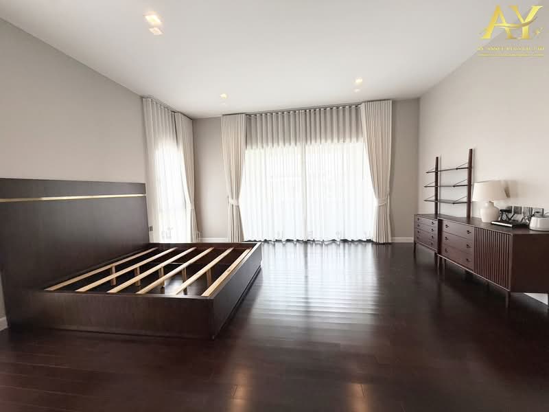 Grand Bangkok Boulevard Krungthepkritha : แกรนด์ บางกอก บูเลอวาร์ด กรุงเทพกรีฑา, กรุงเทพ, ถนน ศรีนครินทร์-ร่มเกล้า, คลองสามประเวศ, ลาดกระบัง, กรุงเทพ, 447 ตร.ม., บ้านเดี่ยว ให้เช่า, โดย ณัฎฐ์ ยศขุน, 500450792 - DDproperty.com