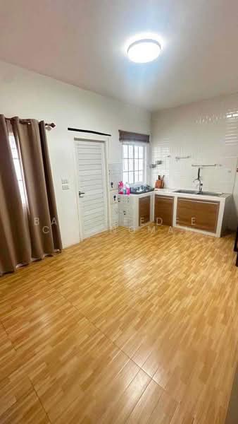 A house for rent near Mae Kue Market, Chiang Mai Rental Price: 15,000 THB / month No.13H736, Chiang Mai, Mae Pu Ka, San Kamphaeng, Chiang Mai, 3 Bedrooms, 110 sqm, Single Detached House For Rent, by Baandeedee Chiangmai, 500450797 - DDproperty.com
