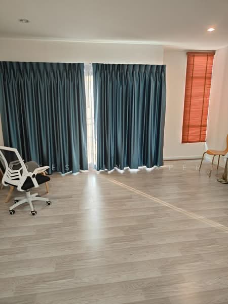 Patio Srinakarin-Rama 9, Bangkok, Krungthep Kreetha Road, Hua Mak, Bang Kapi, Bangkok, 3 Bedrooms, 200 sqm, Townhouse For Rent, by Rosesirin Expert, 500450838 - DDproperty.com