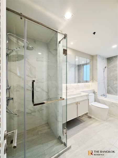 Nusasiri Grand, Bangkok, Soi Sukhumvit 42, Phra Kanong, Khlong Toei, Bangkok, 3 Bedrooms, 175 sqm, Condo For Sale, by Sirirut Havee Akehurst, 500450839 - DDproperty.com