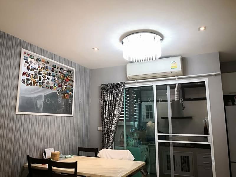 Baan Klang Muang Chokchai 4, Bangkok, Chokchai 4 Road, Lat Phrao, Bangkok, 3 Bedrooms, 185 sqm, Townhouse For Rent, by Rosesirin Expert, 500450850 - DDproperty.com