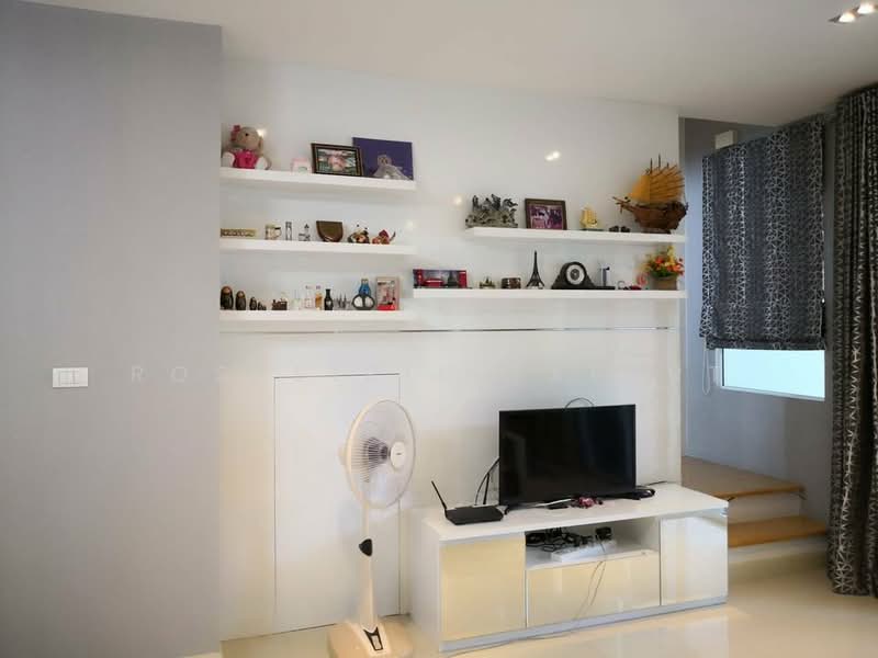 Baan Klang Muang Chokchai 4, Bangkok, Chokchai 4 Road, Lat Phrao, Bangkok, 3 Bedrooms, 185 sqm, Townhouse For Rent, by Rosesirin Expert, 500450850 - DDproperty.com