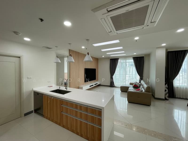The Empire Place, Bangkok, 88 Narathiwatratchanakharin Road, Thung Maha Mek, Sathon, Bangkok, 3 Bedrooms, 183 sqm, Condo For Sale, by Waraporn Photong, 500450861 - DDproperty.com