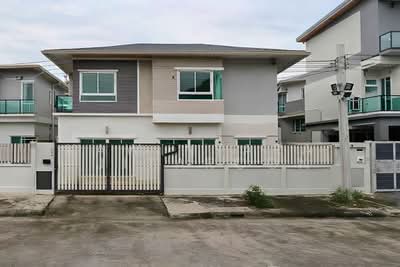 ขาย - บ้านใหม่ 3นอน 3น้ำ 2ชั้น 2จอด พัฒนาการ 65, กรุงเทพ