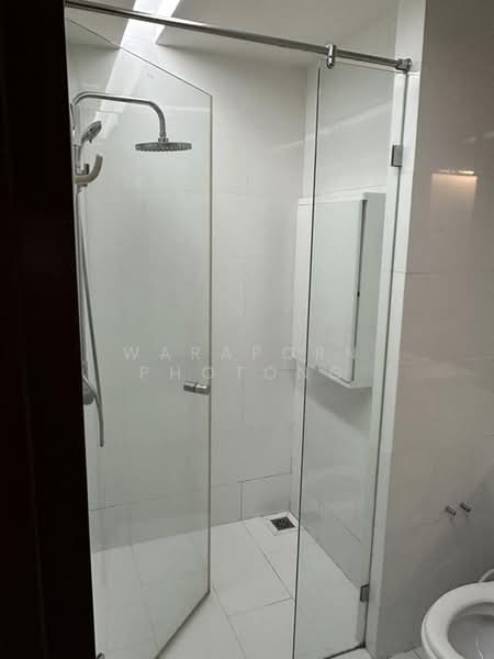Emerald Residence Ratchada, Bangkok, Soi Ratchada 7 (Soi Nathong Yak 9), Din Daeng, Bangkok, 2 Bedrooms, 42 sqm, Condo For Sale, by Waraporn Photong, 500450884 - DDproperty.com