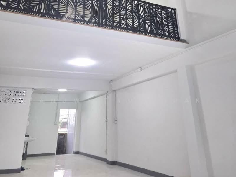 ซอยร่มเกล้า 21 พื้นที่, กรุงเทพ, คลองสามประเวศ, ลาดกระบัง, กรุงเทพ, 150 ตร.ม., ตึกแถว-อาคารพาณิชย์ ขาย, โดย Panuwat Ruangrak, 500450893 - DDproperty.com