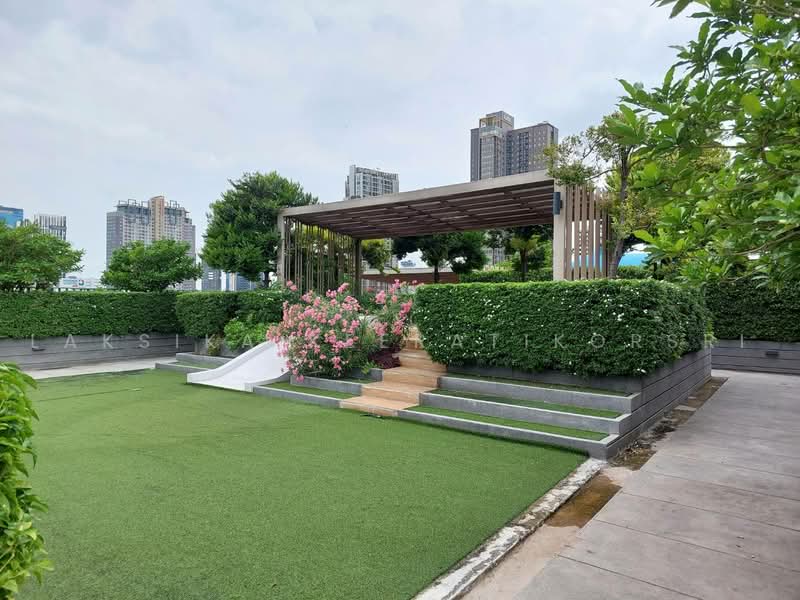 Lloyd Soonvijai-Thonglor, Bangkok, Soi Phetchaburi 47, Phetchaburi Road, Bang Kapi, Huai Khwang, Bangkok, 1 Bedroom, 30 sqm, Condo For Rent, by Laksika Keeratikorsri, 500450904 - DDproperty.com