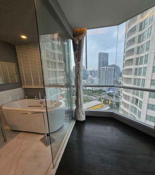 Sathorn Heritage, Bangkok, 267/76 Soi Narathiwas 10, Yan Nawa, Sathon, Bangkok, 2 Bedrooms, 116 sqm, Condo For Sale, by Jittakan Nooket, 500450937 - DDproperty.com