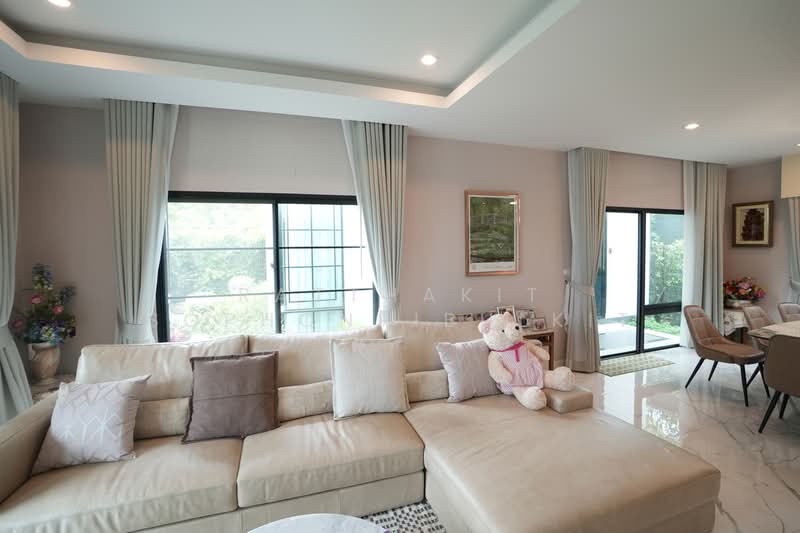 Setthasiri Chaengwattana-Prachachuen 2, Nonthaburi, Liab Khlong Phapa Road, Ban Mai, Pak Kret, Nonthaburi, 5 Bedrooms, 325 sqm, Single Detached House For Sale, by Ratthakit Sophonpibulkit, 500450943 - DDproperty.com