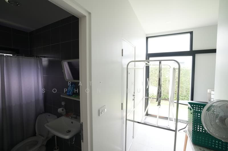 Setthasiri Chaengwattana-Prachachuen 2, Nonthaburi, Liab Khlong Phapa Road, Ban Mai, Pak Kret, Nonthaburi, 5 Bedrooms, 325 sqm, Single Detached House For Sale, by Ratthakit Sophonpibulkit, 500450943 - DDproperty.com