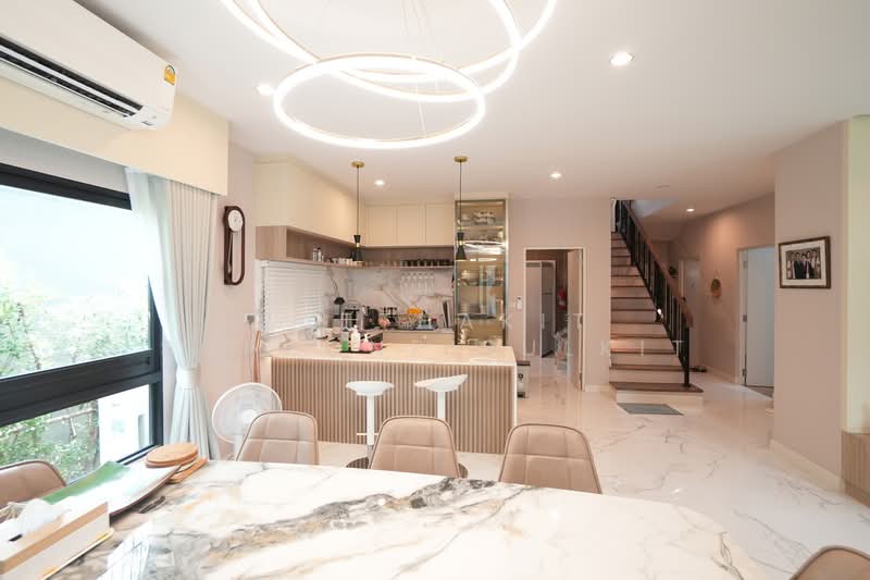 Setthasiri Chaengwattana-Prachachuen 2, Nonthaburi, Liab Khlong Phapa Road, Ban Mai, Pak Kret, Nonthaburi, 5 Bedrooms, 325 sqm, Single Detached House For Sale, by Ratthakit Sophonpibulkit, 500450943 - DDproperty.com