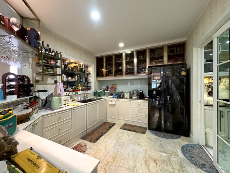 Baan Nantawan Srinakarin, Samut Prakan, Srinakarin Road, Bang Muang Mai, Muang Samut Prakarn, Samut Prakan, 5 Bedrooms, 350 sqm, Single Detached House For Sale, by Nutty Property, 500450946 - DDproperty.com