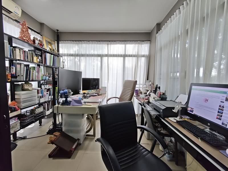 The Grand Bangna-Wongwaen, Bangkok, 288 Kanchanaphisek Road, Dok Mai, Prawet, Bangkok, 4 Bedrooms, 310 sqm, Single Detached House For Sale, by TITISAK Jane, 500451000 - DDproperty.com
