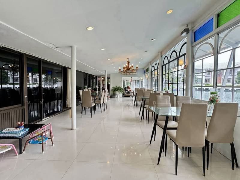 บ้านหรูพร้อมกิจการโรงงานเทียน 4-2-49 ไร่ สระว่ายน้ำส่วนตัว ในหางดง เชียงใหม่, เชียงใหม่, เชียงใหม่-หางดง, สันผักหวาน, หางดง, เชียงใหม่, 600 ตร.ม., บ้านเดี่ยว ขาย, โดย หทัยรัตน์ จรัสอุไรสิน, 500451031 - DDproperty.com