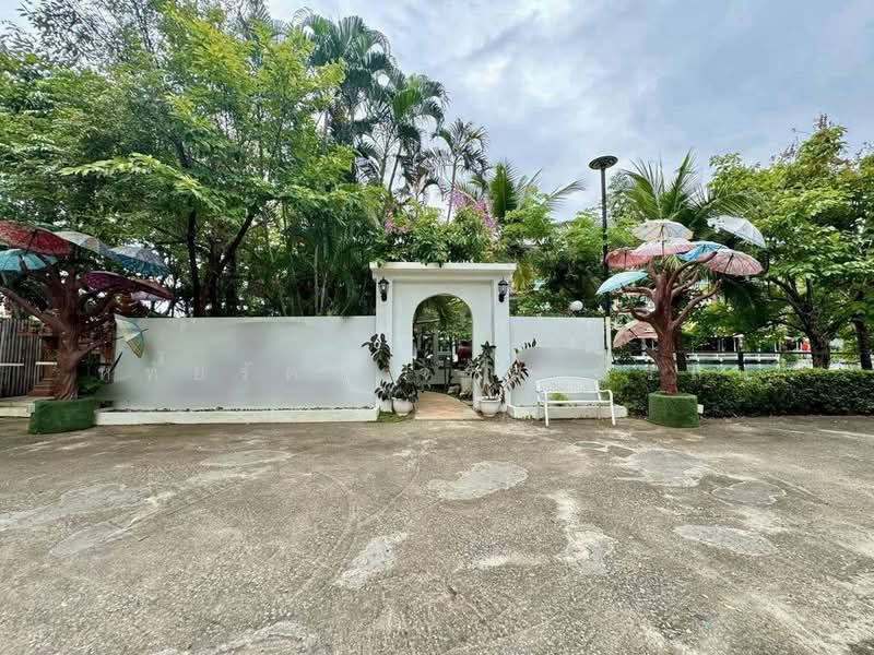 บ้านหรูพร้อมกิจการโรงงานเทียน 4-2-49 ไร่ สระว่ายน้ำส่วนตัว ในหางดง เชียงใหม่, เชียงใหม่, เชียงใหม่-หางดง, สันผักหวาน, หางดง, เชียงใหม่, 600 ตร.ม., บ้านเดี่ยว ขาย, โดย หทัยรัตน์ จรัสอุไรสิน, 500451031 - DDproperty.com