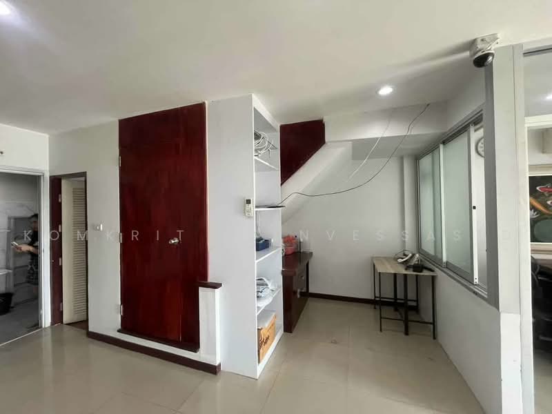2-BR Townhouse, Bangkok, Tha Rang, Bang Khen, Bangkok, 2 Bedrooms, 200 sqm, Townhouse For Sale, by Komkrit Arunvessased, 500451072 - DDproperty.com
