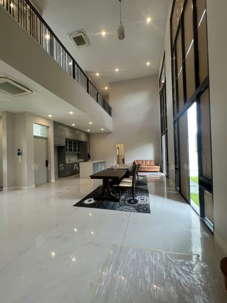 Narasiri Krungthep Kreetha, Bangkok, 69 Soi Pracha Ruamjai, Hua Mak, Bang Kapi, Bangkok, 4 Bedrooms, 445 sqm, Single Detached House For Sale, by Wisa Nuanjan, 500451244 - DDproperty.com