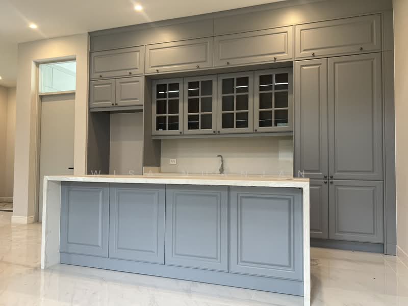 Narasiri Krungthep Kreetha, Bangkok, 69 Soi Pracha Ruamjai, Hua Mak, Bang Kapi, Bangkok, 4 Bedrooms, 445 sqm, Single Detached House For Sale, by Wisa Nuanjan, 500451244 - DDproperty.com