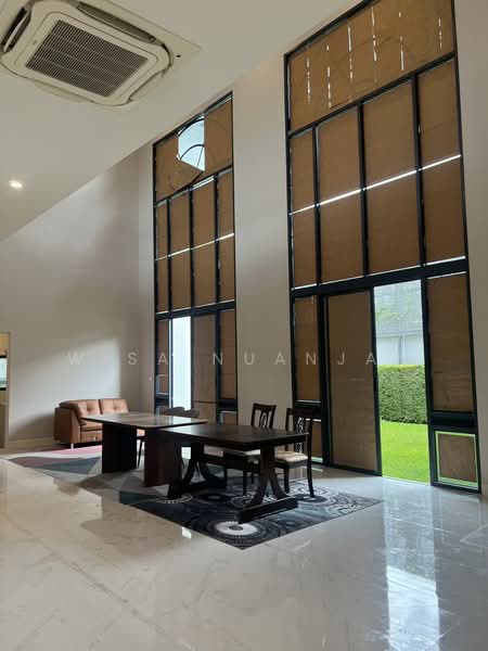 Narasiri Krungthep Kreetha, Bangkok, 69 Soi Pracha Ruamjai, Hua Mak, Bang Kapi, Bangkok, 4 Bedrooms, 445 sqm, Single Detached House For Sale, by Wisa Nuanjan, 500451244 - DDproperty.com