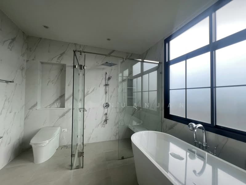 Narasiri Krungthep Kreetha, Bangkok, 69 Soi Pracha Ruamjai, Hua Mak, Bang Kapi, Bangkok, 4 Bedrooms, 445 sqm, Single Detached House For Sale, by Wisa Nuanjan, 500451244 - DDproperty.com