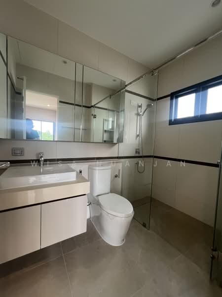 Narasiri Krungthep Kreetha, Bangkok, 69 Soi Pracha Ruamjai, Hua Mak, Bang Kapi, Bangkok, 4 Bedrooms, 445 sqm, Single Detached House For Sale, by Wisa Nuanjan, 500451244 - DDproperty.com