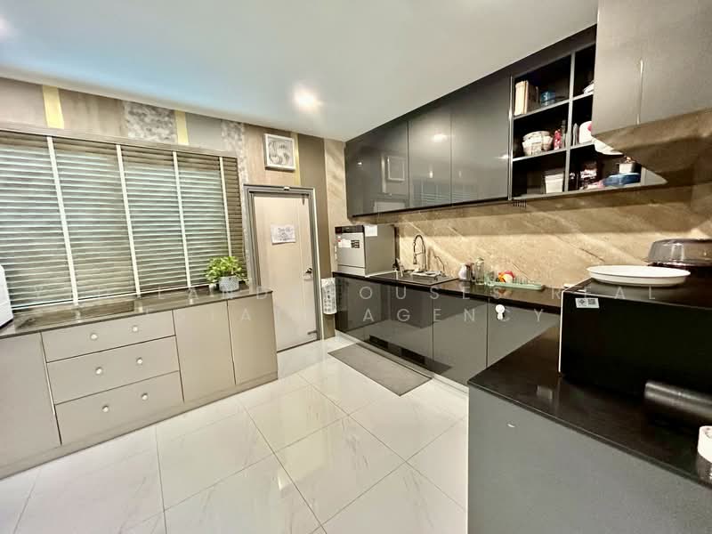 The City Bangna, Samut Prakan, Bang Phli Yai, Bang Kaeo, Bang Plee, Samut Prakan, 5 Bedrooms, 491 sqm, Single Detached House For Rent, by YTD Land&houses Real Estate Agency, 500451248 - DDproperty.com