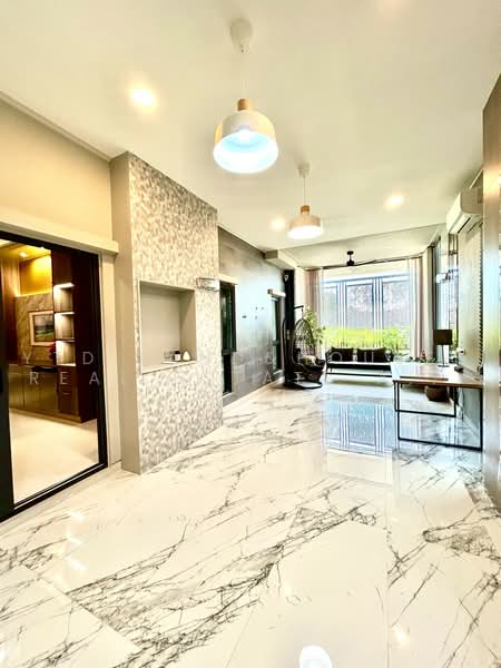 The City Bangna, Samut Prakan, Bang Phli Yai, Bang Kaeo, Bang Plee, Samut Prakan, 5 Bedrooms, 491 sqm, Single Detached House For Rent, by YTD Land&houses Real Estate Agency, 500451248 - DDproperty.com