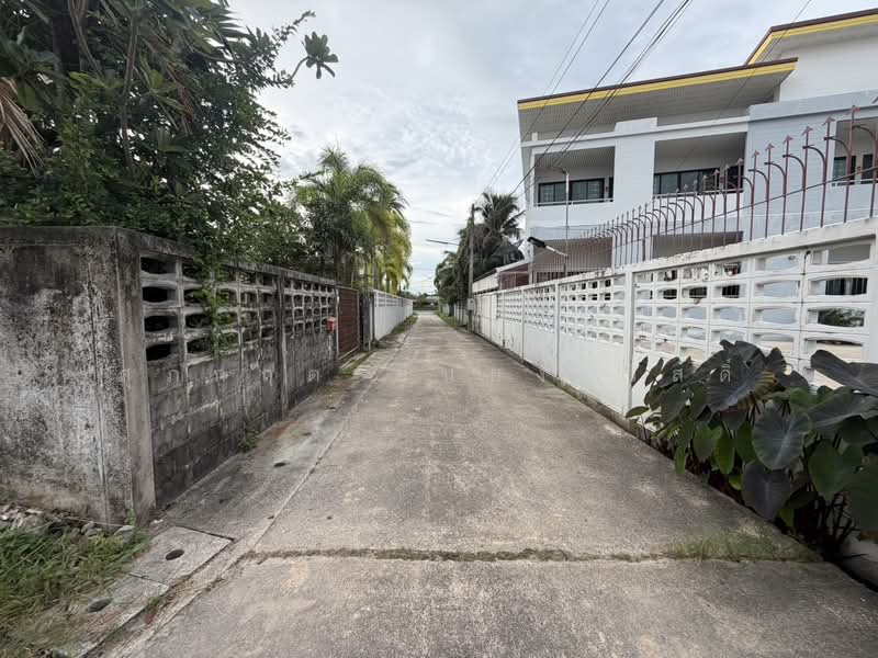ขายที่ดิน เมืองสงขลา ใกล้แยกสำโรง, สงขลา, บ่อยาง, เมืองสงขลา, สงขลา, 488 ตร.ม., ที่ดิน ขาย, โดย ศุภกฤต ยืนยงสวัสดิ์, 500451270 - DDproperty.com