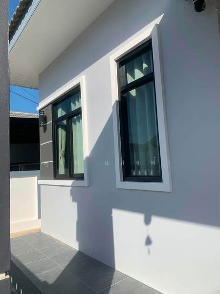 ให้เช่าบ้านเดี่ยวหลังมุม นิคมพัฒนา ซอย9 สาย15 ระยอง, Rayong, Nikhom Pattana, Rayong, 2 Bedrooms, 150 sqm, Single Detached House For Rent, by Dusit Saengfa, 500451301 - DDproperty.com