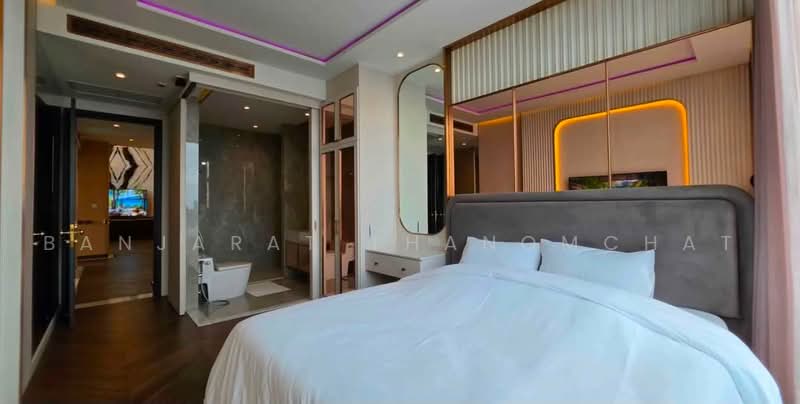 The Esse at Singha Complex : ดิ เอส แอท สิงห์ คอมเพล็กซ์, กรุงเทพ, 1788 ถนนเพชรบุรีตัดใหม่, คลองเตยเหนือ, วัฒนา, กรุงเทพ, 244 ตร.ม., คอนโด ให้เช่า, โดย Banjarat Thanomchat, 500451330 - DDproperty.com