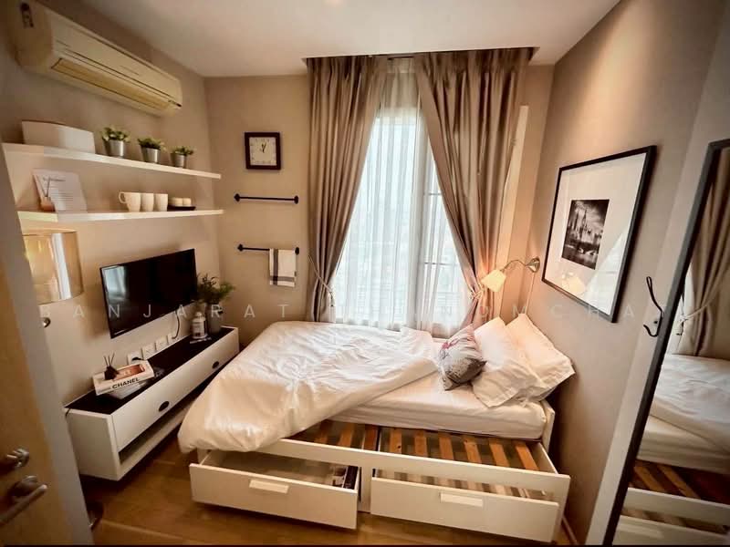 Siri At Sukhumvit, Bangkok, 902 Sukhumvit Road, Phra Kanong, Khlong Toei, Bangkok, 2 Bedrooms, 70 sqm, Condo For Rent, by Banjarat Thanomchat, 500451333 - DDproperty.com