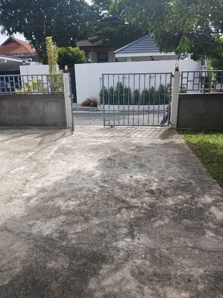 Moo Baan Siri Watthana Niwet, Chiang Mai, Nong Hoi, Muang Chiang Mai, Chiang Mai, 2 Bedrooms, 150 sqm, Single Detached House For Rent, by คุณ ธีรชาติ, 500451354 - DDproperty.com