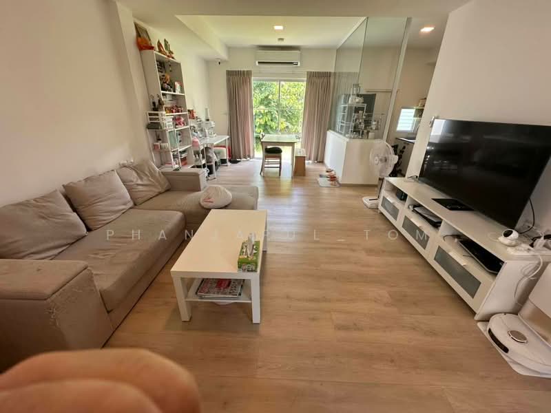 Villaggio Srinakarin-Bangna, Samut Prakan, Buanakarin Road, Bang Kaeo, Bang Plee, Samut Prakan, 3 Bedrooms, 122 sqm, Townhouse For Sale, by Phanjapul_tom, 500451359 - DDproperty.com