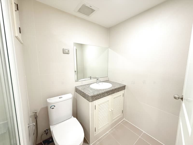 Happy Condo Ratchada 18, Bangkok, Mu Ban Yu Charoen 29 Alley, Samsen Nok, Huai Khwang, Bangkok, 2 Bedrooms, 80 sqm, Condo For Sale, by วิฑูรย์ รีวราบัณฑิต, 500451360 - DDproperty.com