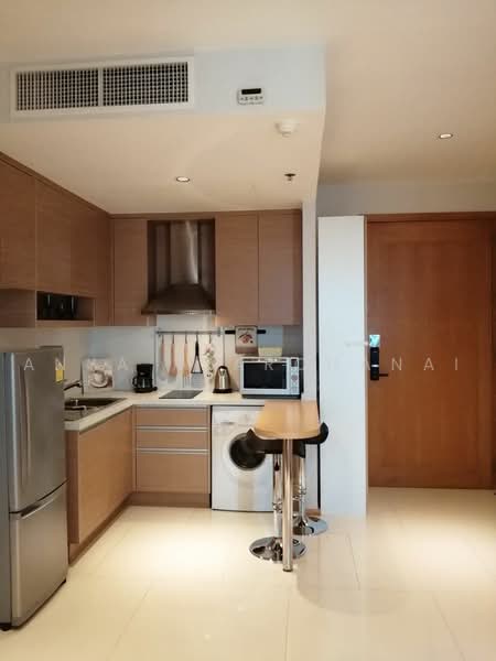 The Emporio Place, Bangkok, 93 Soi Sukhumvit 24, Sukhumvit Road, Khong Tan, Khlong Toei, Bangkok, 1 Bedroom, 48 sqm, Condo For Sale, by Anya Atarchanai, 500451414 - DDproperty.com