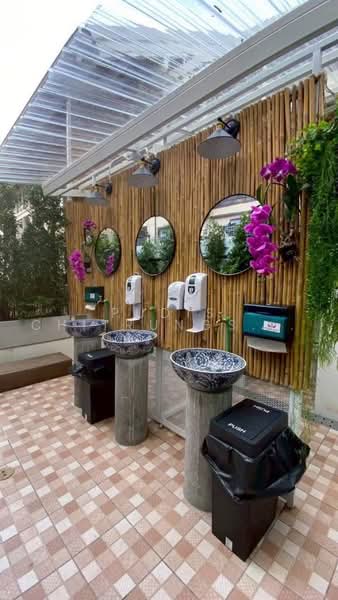 Restaurant Business Takeover on Khao San Road, Bangkok, Talat Yot, Phra Nakhon, Bangkok, , 300 sqm, Business For Rent, by Pudis Chitrungsakorn, 500451435 - DDproperty.com