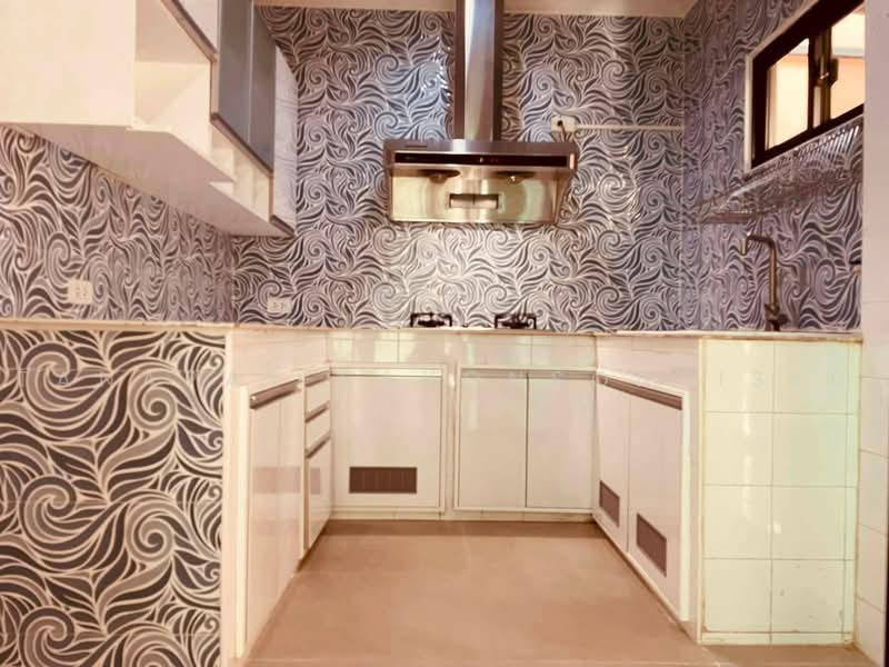 undefined, Bangkok, Khlong Chan, Bang Kapi, Bangkok, 4 Bedrooms, 243 sqm, Semi-Detached House (Twin House) For Sale, by Tanapat Sakonsontised, 500451508 - DDproperty.com