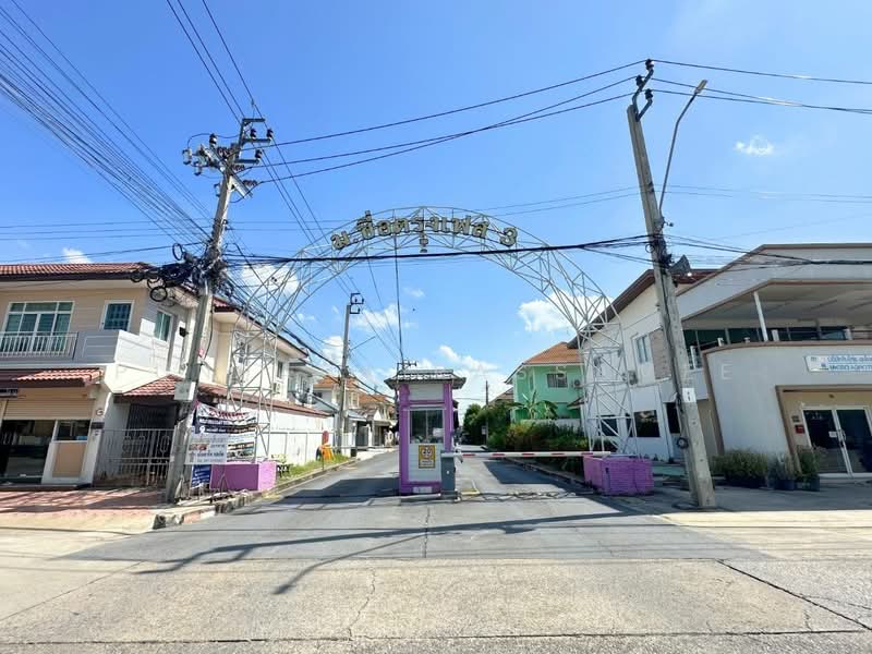 Suetrong Bangyai : บ้านซื่อตรง บางใหญ่, นนทบุรี, ซอยหมู่บ้านซื่อตรงบางใหญ่, ละหาร, บางบัวทอง, นนทบุรี, 192 ตร.ม., บ้านเดี่ยว ขาย, โดย Punpapa Rassamee, 500451519 - DDproperty.com