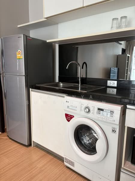 Sky Walk Residences, Bangkok, 1599 Sukhumvit Road, Phra Kanong Nua, Watthana, Bangkok, 1 Bedroom, 54 sqm, Condo For Rent, by Saranya Suwannasin, 500451546 - DDproperty.com
