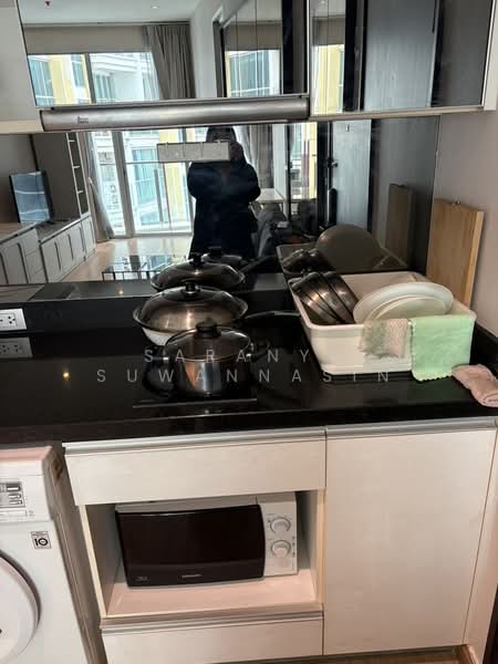 Sky Walk Residences, Bangkok, 1599 Sukhumvit Road, Phra Kanong Nua, Watthana, Bangkok, 1 Bedroom, 54 sqm, Condo For Rent, by Saranya Suwannasin, 500451546 - DDproperty.com