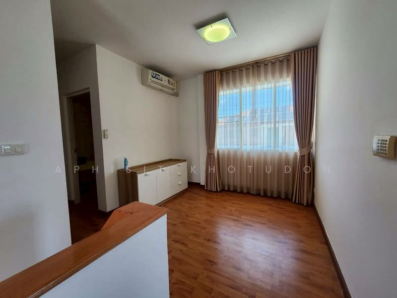 Casa Premium On Nut-Wongwaen, Bangkok, Kanchanaphisek Road, Dok Mai, Prawet, Bangkok, 4 Bedrooms, 212 sqm, Single Detached House For Rent, by Aphisit Khotudon, 500451565 - DDproperty.com