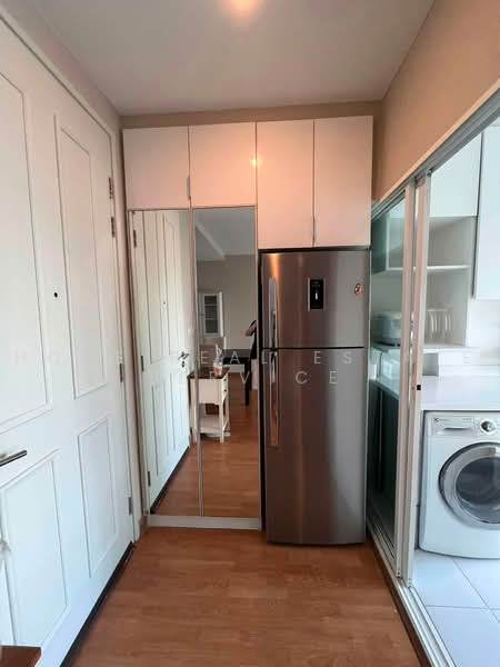 The Parkland Grand Asoke-Phetchaburi, Bangkok, 1811 Phetchaburi Rd, Bang Kapi, Huai Khwang, Bangkok, 2 Bedrooms, 62 sqm, Condo For Sale, by HOME Real Estate Service, 500451596 - DDproperty.com