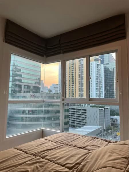 The Parkland Grand Asoke-Phetchaburi, Bangkok, 1811 Phetchaburi Rd, Bang Kapi, Huai Khwang, Bangkok, 2 Bedrooms, 62 sqm, Condo For Sale, by HOME Real Estate Service, 500451601 - DDproperty.com