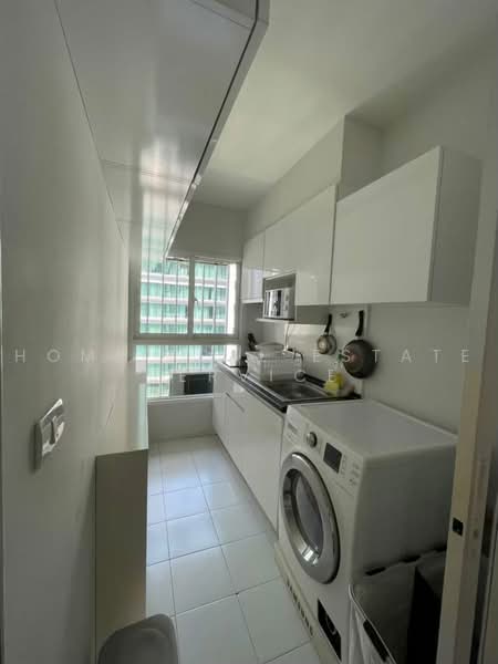 The Parkland Grand Asoke-Phetchaburi, Bangkok, 1811 Phetchaburi Rd, Bang Kapi, Huai Khwang, Bangkok, 2 Bedrooms, 62 sqm, Condo For Sale, by HOME Real Estate Service, 500451601 - DDproperty.com
